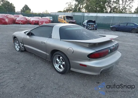 2001 Pontiac Firebird Trans Am from USA, damaged, VIN 2G2FV22G412147962